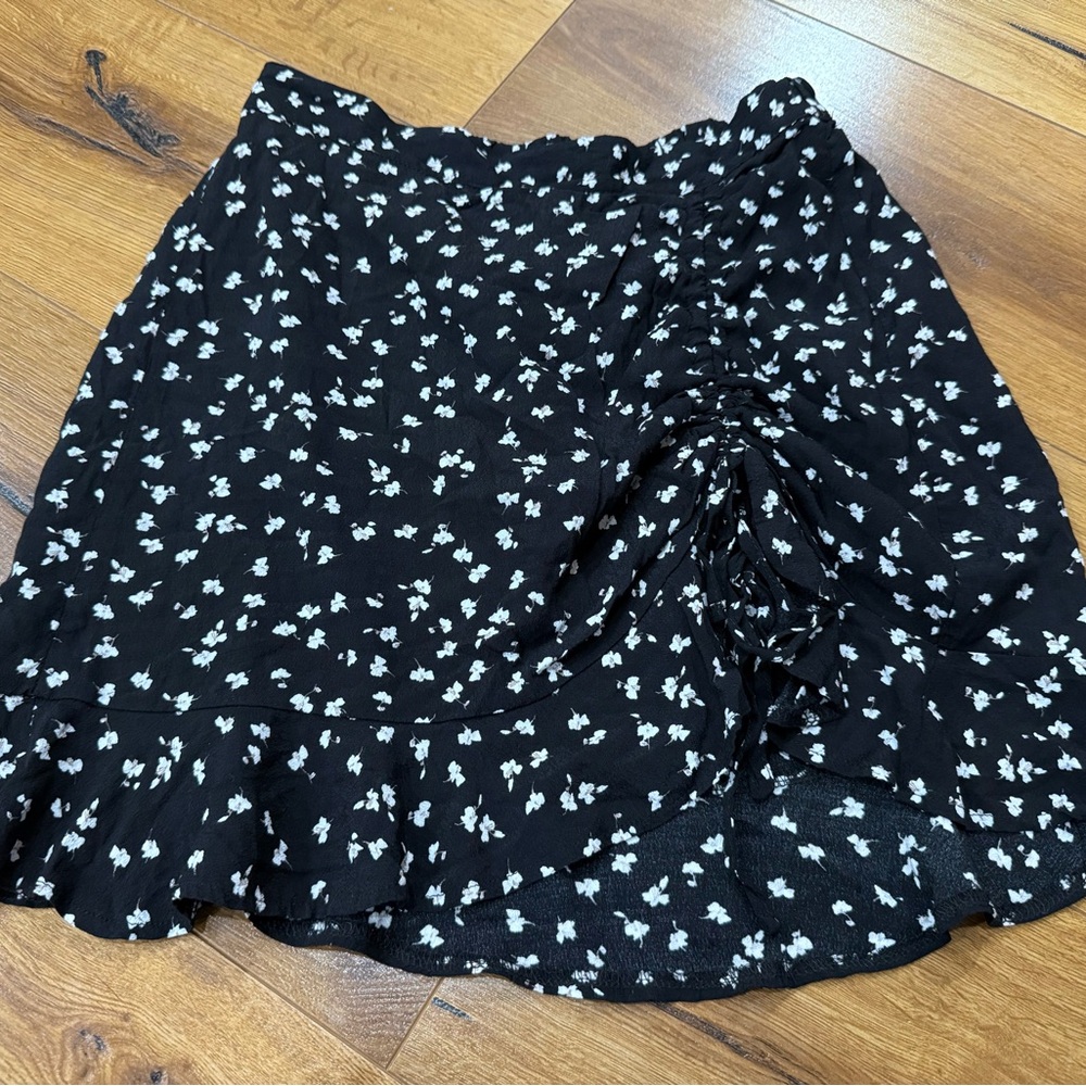 Garage Black Floral Mini Skirt Small